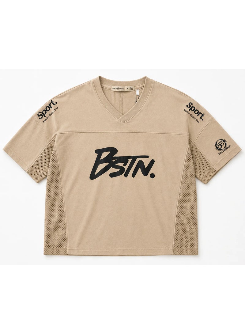 تي شيرت BSTN. رياضي برسومات - بقصة واسعة مع ألواح شبكية هوائية - Image 4