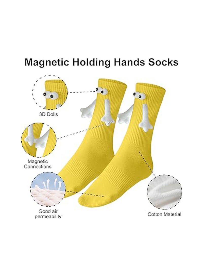 2 Pairs Hand Holding Socks, Couple Magnetic Hands Novelty Unisex Socks with Funny Matching Mid-Tube (Yellow) - Image 4