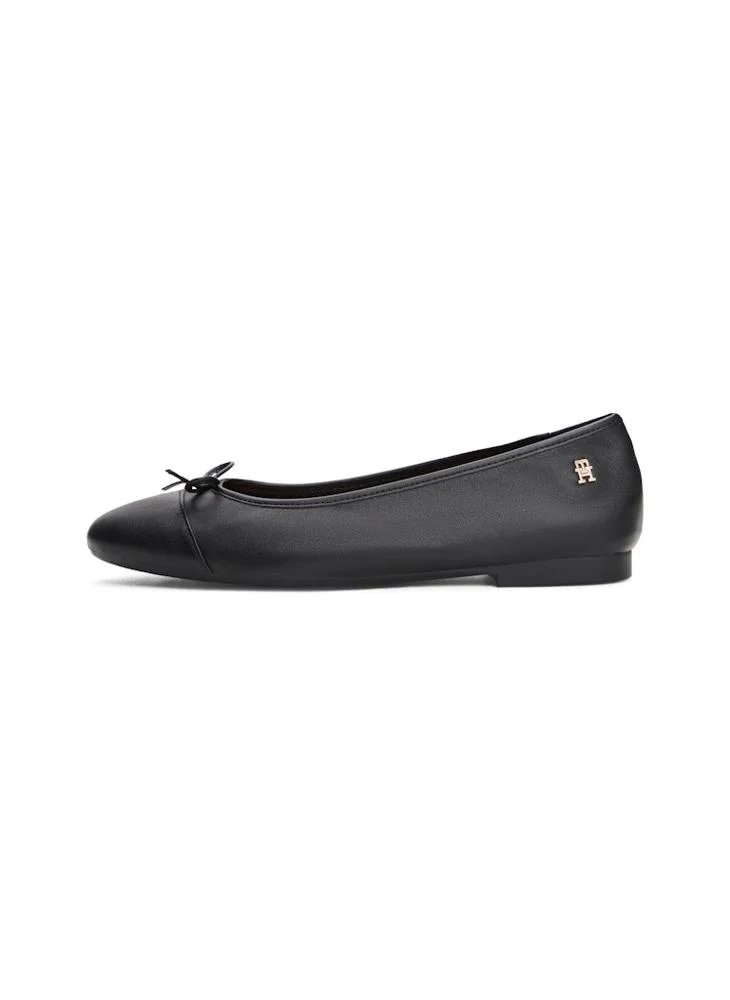 TOMMY HILFIGER Toe Cap Leather Ballerina