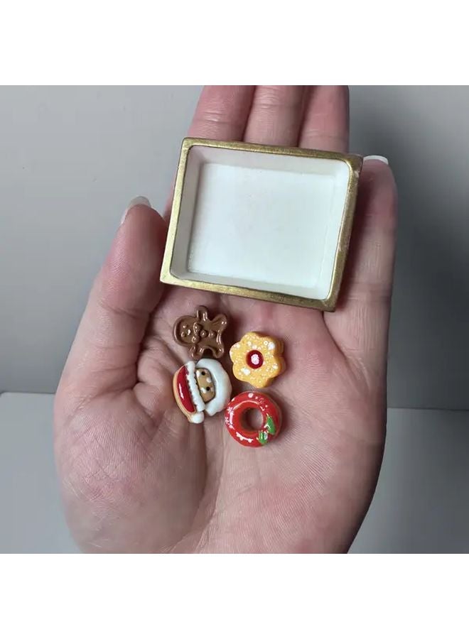 Red 5PCS Miniature Christmas Desktop Scene Set With Mini Donuts Houses Pastel Decor - Image 3