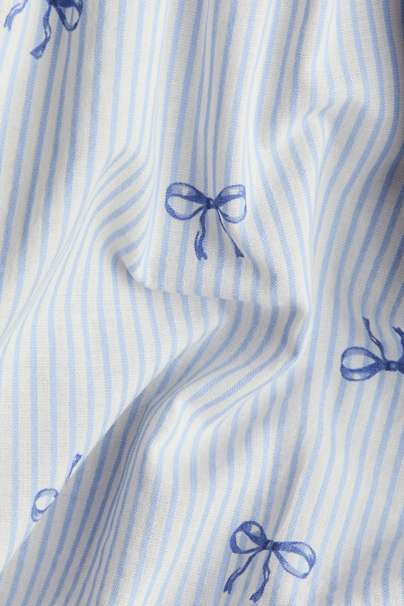 اتش اند ام فستان قطني بقصّة واسعة من الأسفل