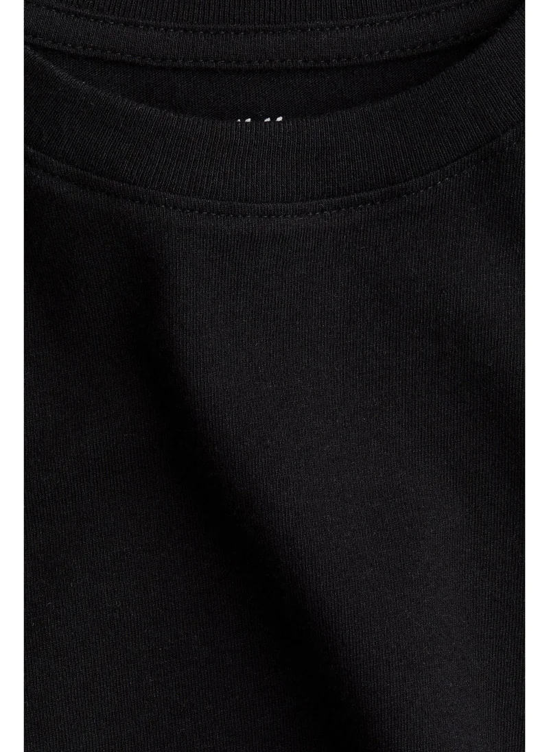 اتش اند ام T-shirt