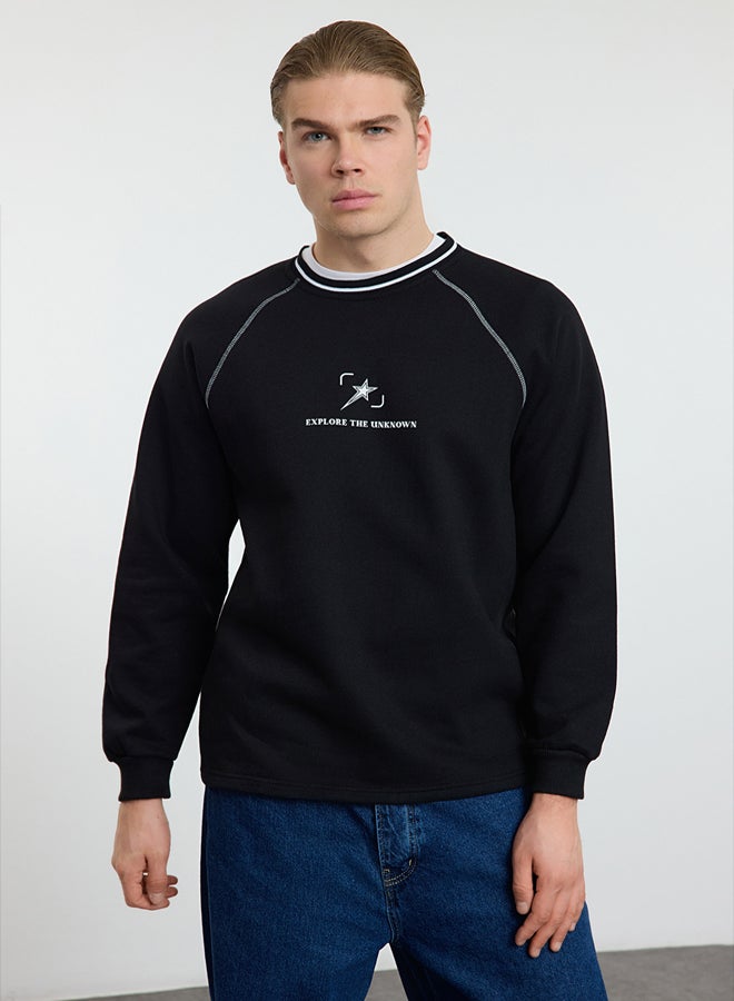 trendyol Black Regular Cut Stitching and Collar Knitwear Tape Detailed Printed Sweatshirt - Image 2