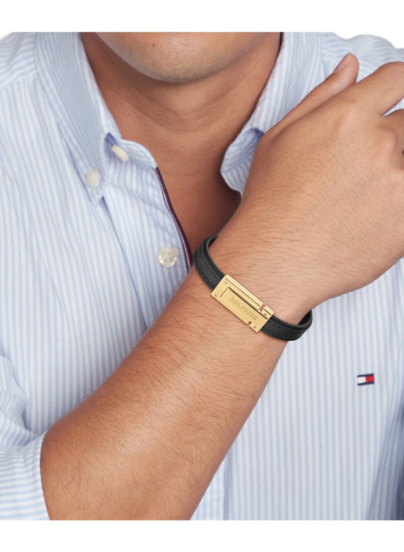 TOMMY HILFIGER سوار جلد رجالي مسطح من مجوهرات TH SS24 - 2790561 - Image 2