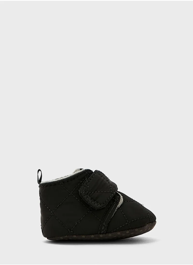 H&M Kids Low Top Velcro Quilted Sneakers