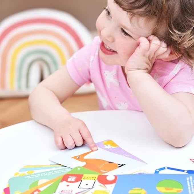 PEEK A BOO RIDDLES 3+ ADVANCED POCKET BOOK - Image 3