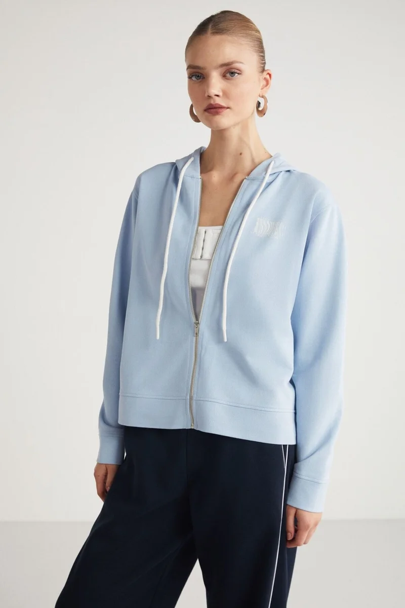 جريميلانج Aıtana Women's Relaxed Hooded Zippered Back Barcode Print Detail Light Blue Sweatshirt