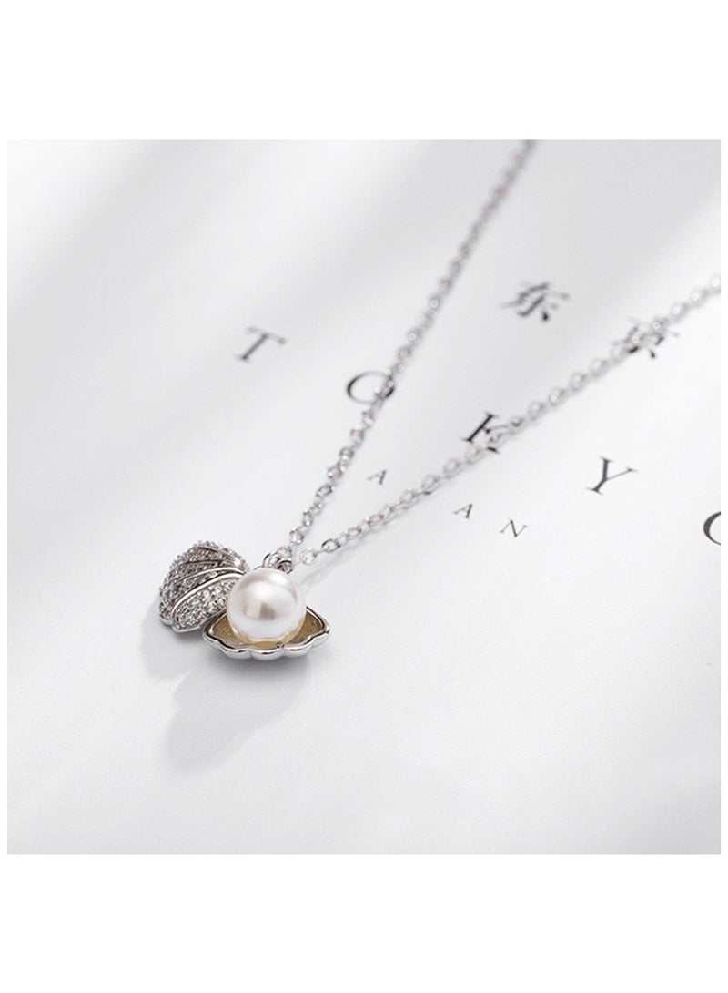 Pearl Shell Necklace Fan Shaped Pendant Necklace Collar Chain Simple And Versatile