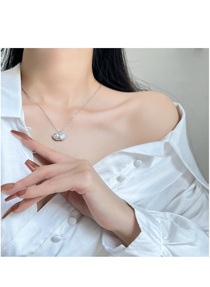 Pearl Shell Necklace Fan Shaped Pendant Necklace Collar Chain Simple And Versatile