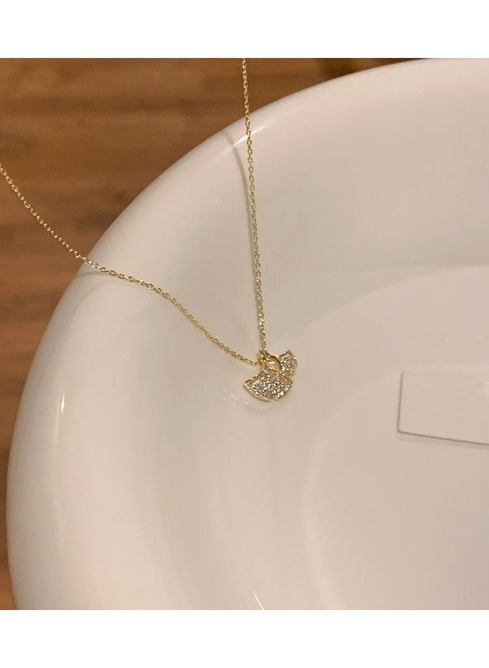Necklace for Girls ,Women's Necklace Gewellery Fashion Temperament Collarbone Chain Suitable for Party Wear, Gifts for Family Friends Classmates (Gold)  - Image 2