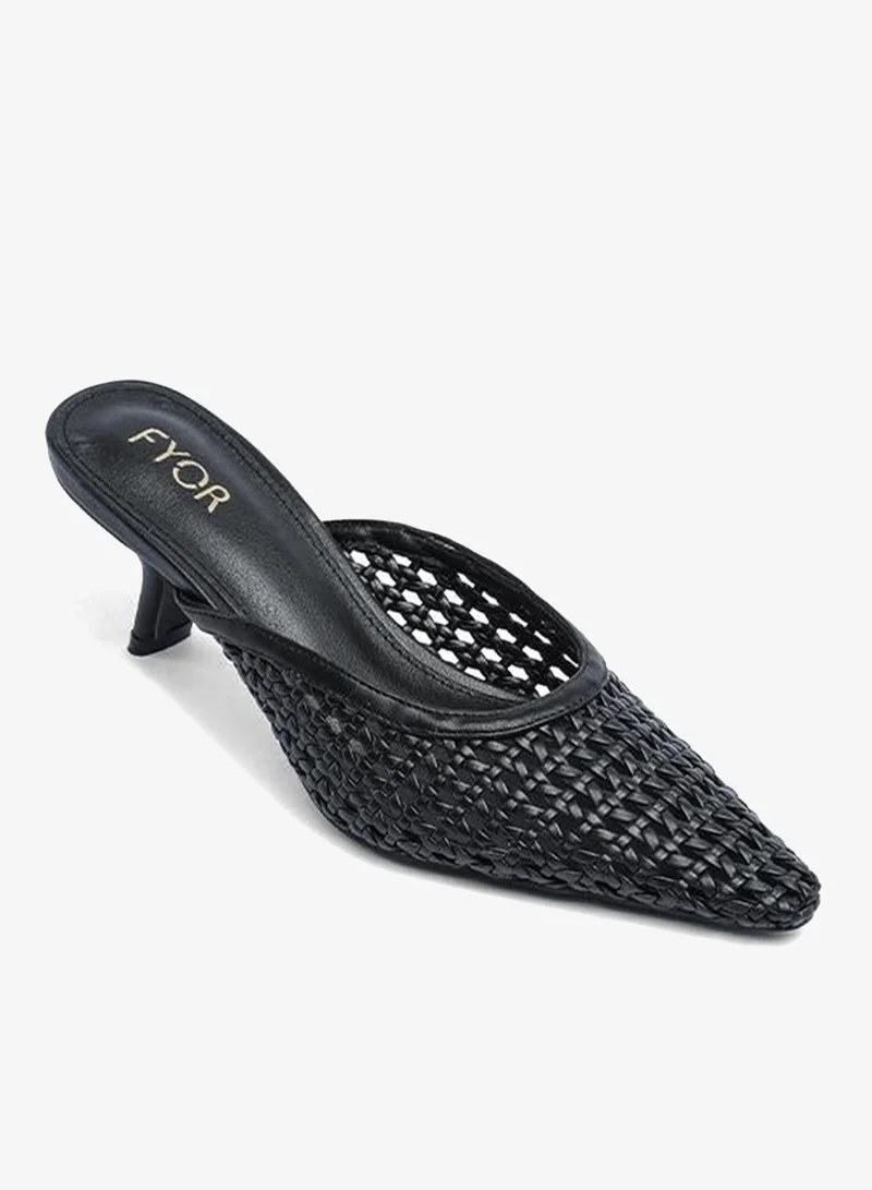 فايور Stylish Woven Pointed Pump AJ 007