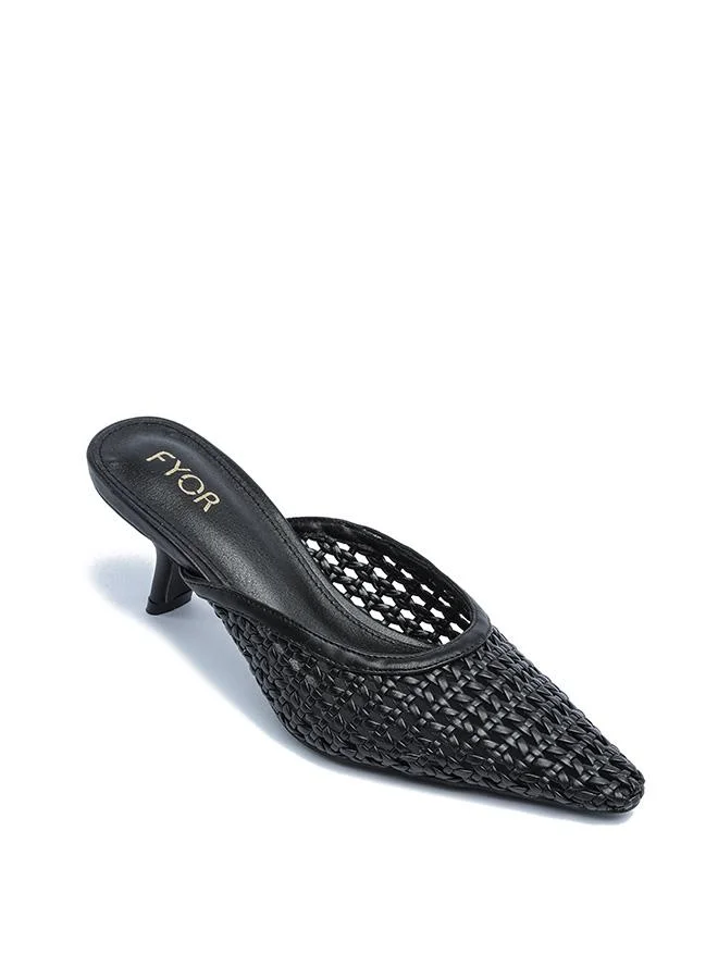 Fyor Stylish Woven Pointed Pump AJ 007