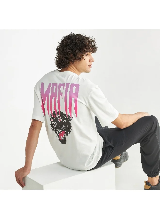 Splash FAV Graphic Print Oversized T-shirt with Short Sleeves and Crew Neck