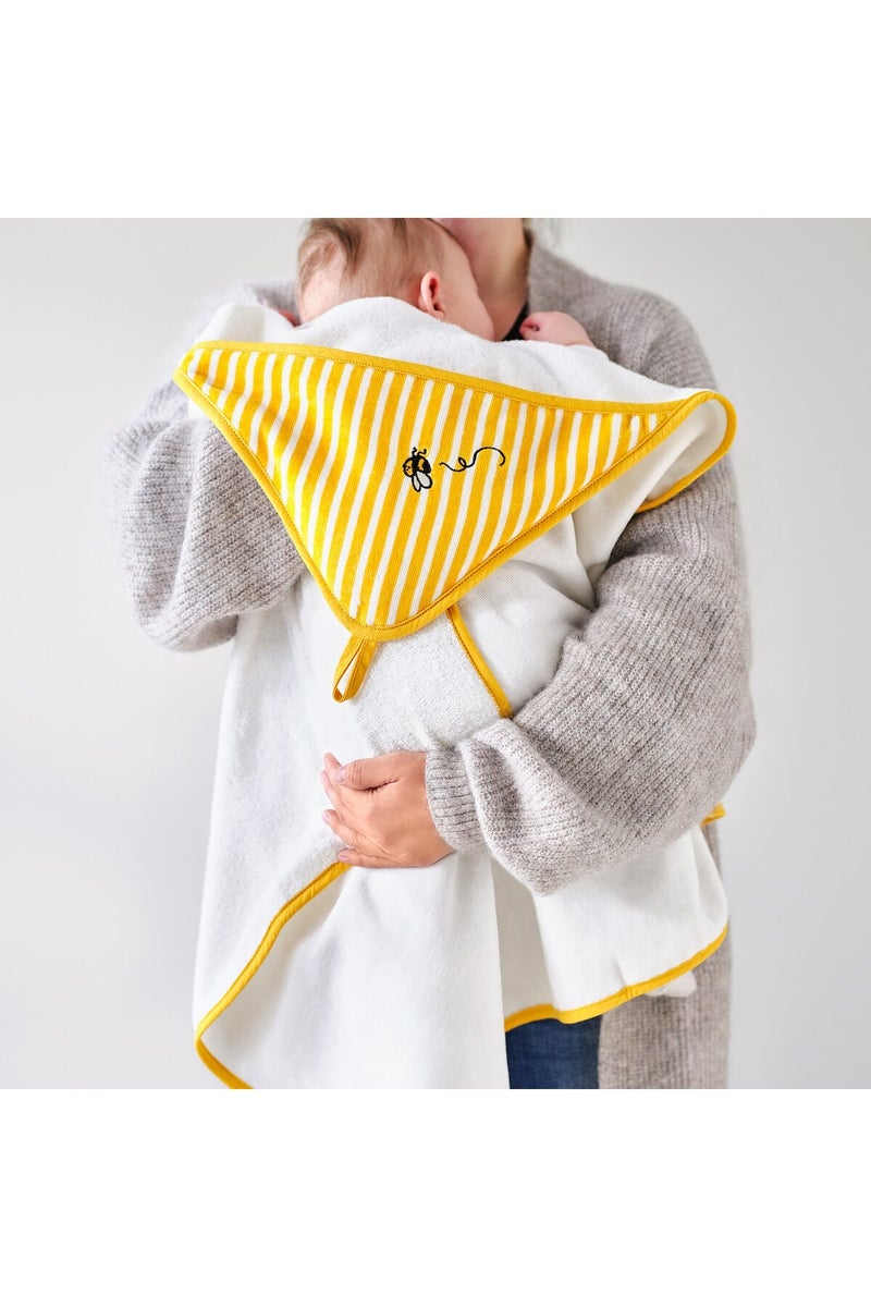 منشفة أطفال مع غطاء رأس، صفراء، 80 × 80 سم - Image 4