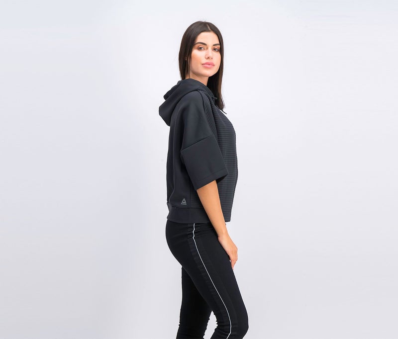 Reebok Women Thermowarm Delta Peak Short Sleeve Full,Zip Jacket, Black - Image 2