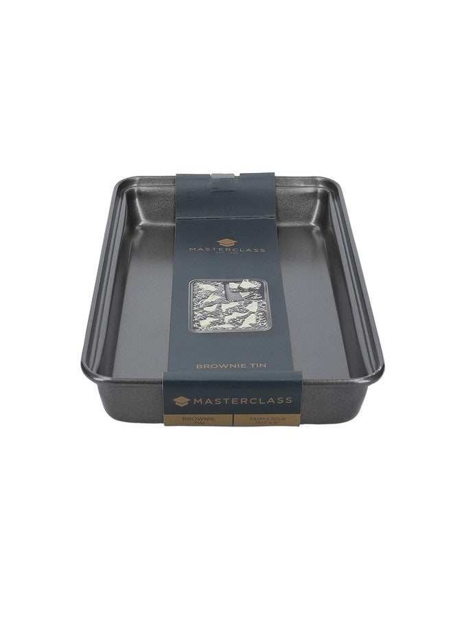 Master Class MasterClass Brownie Tin with PFOA Free Non Stick, Robust 1 mm Thick Carbon Steel, 34 x 20 cm Rectangular Tray Bake Pan - Image 4