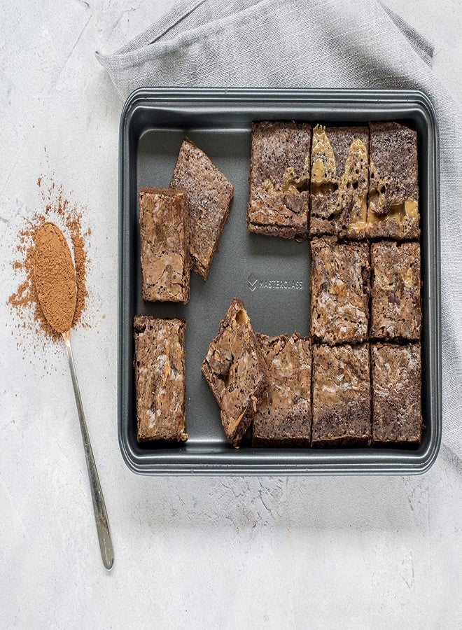 Master Class MasterClass Brownie Tin with PFOA Free Non Stick, Robust 1 mm Thick Carbon Steel, 34 x 20 cm Rectangular Tray Bake Pan - Image 2