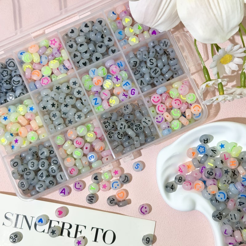 Box Of 600pcs Glow In The Dark Acrylic Beads Set For Jewelry Making - Image 5