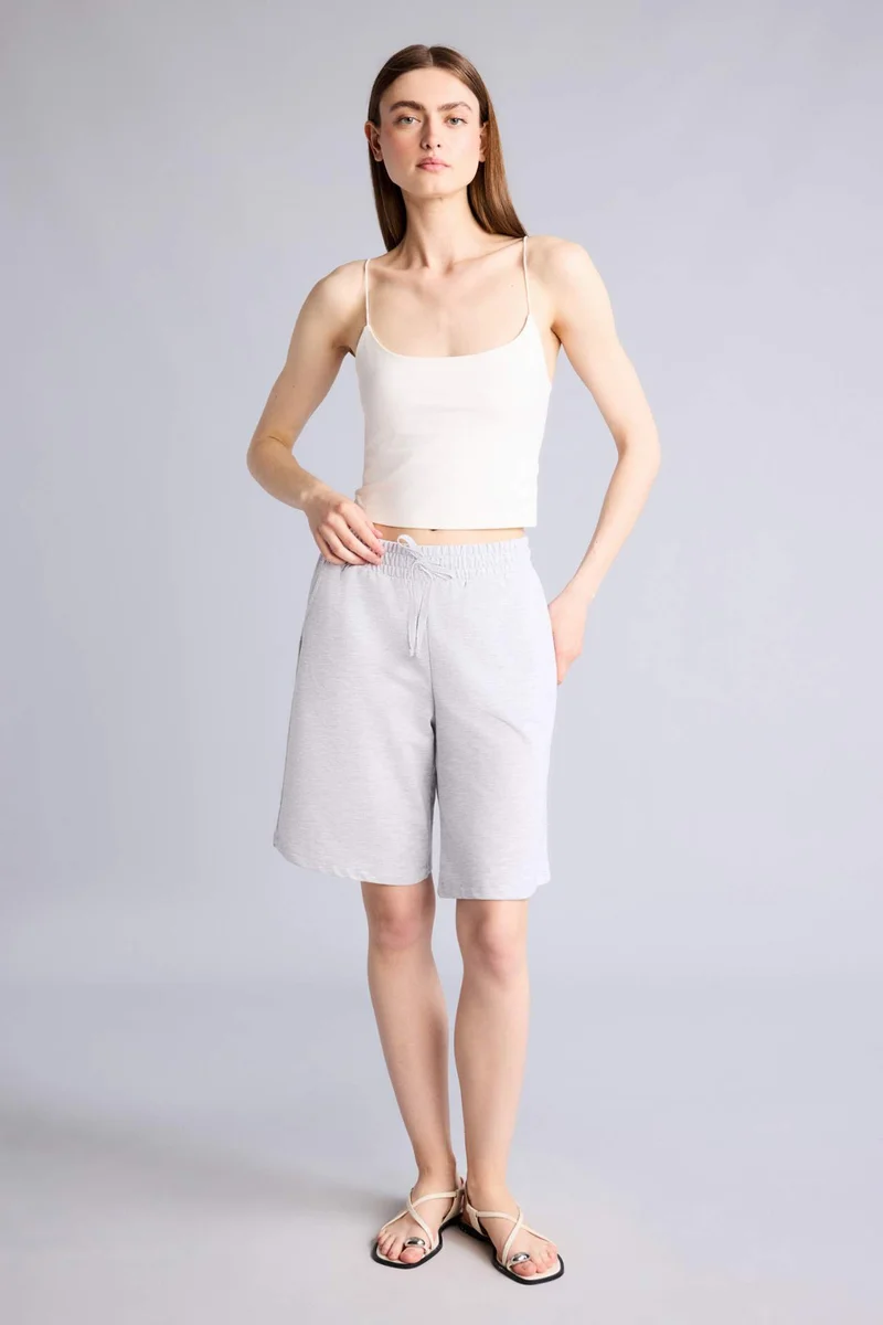 DeFacto Regular Fit Thin Sweatshirt Fabric Basic Normal Waist Bermuda Shorts