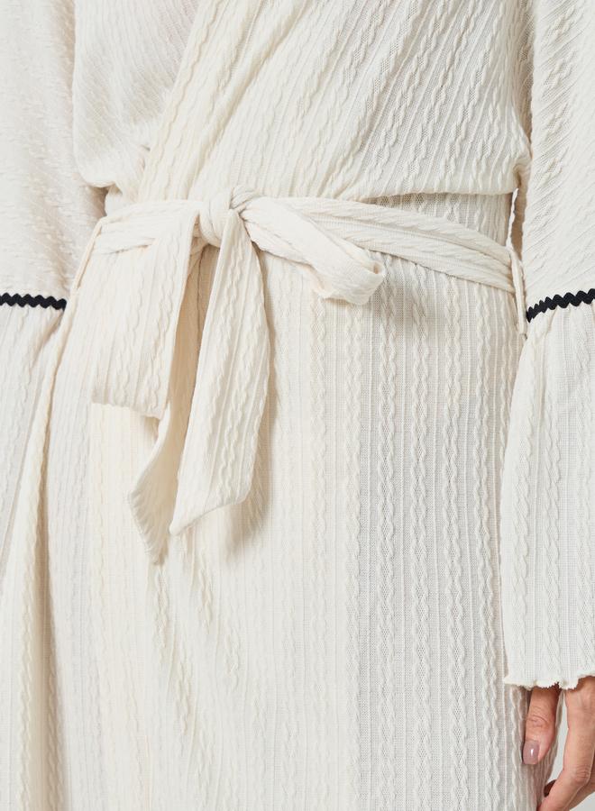 Styli Jacquard Ruffle Sleeve Lettuce Hem Tie Robe - Image 3
