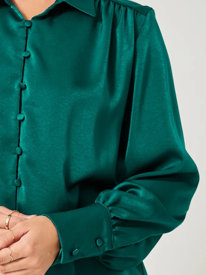 Styli Styli Balloon Sleeve Buttoned Down Blouse