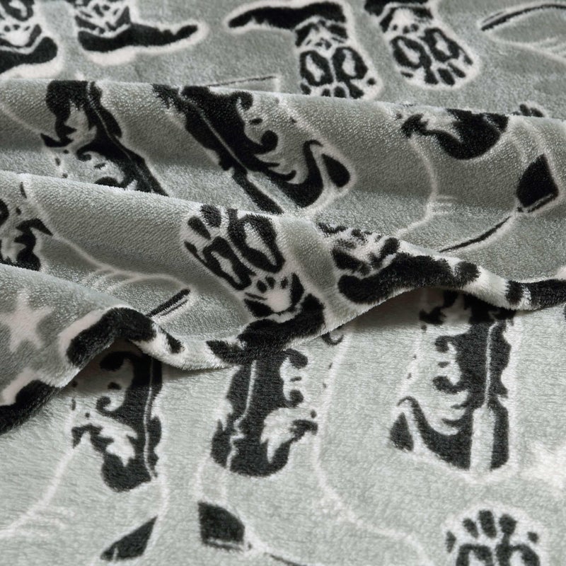 Wrangler Wrangler - Throw Blanket  Soft Plush Fleece Bedding  Western Decor for Bed or Couch  Oeko-Tex Certified (Knockin Boots Green  50"" x 60"")  - Image 3