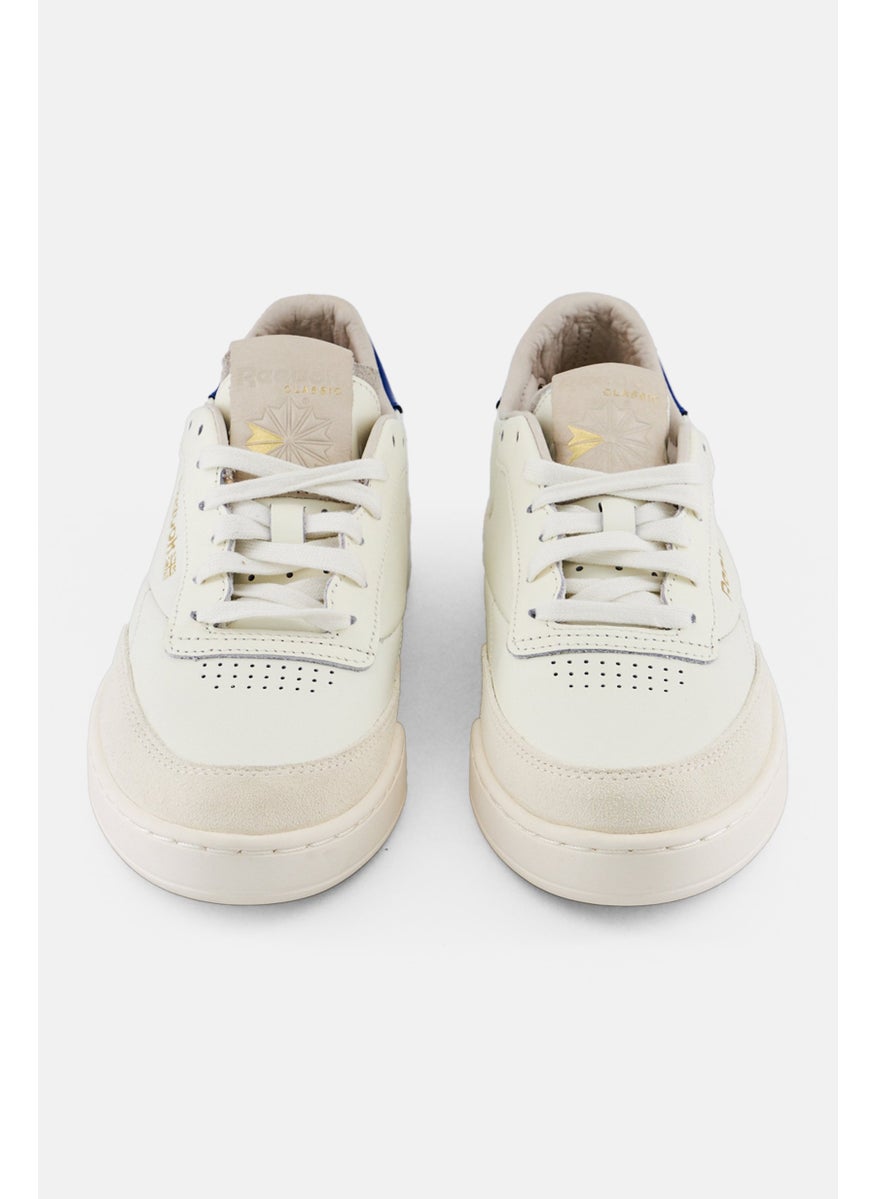Reebok Women Club C clean Lace Up Tennis Shoes , White  - Image 2