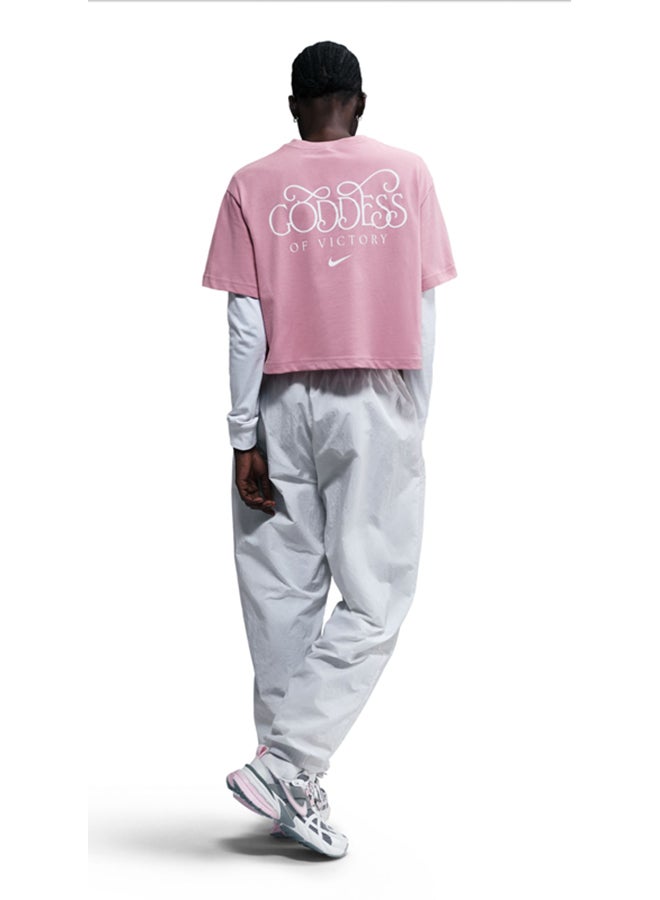 Nike Women's crop T-shirt  - Image 2