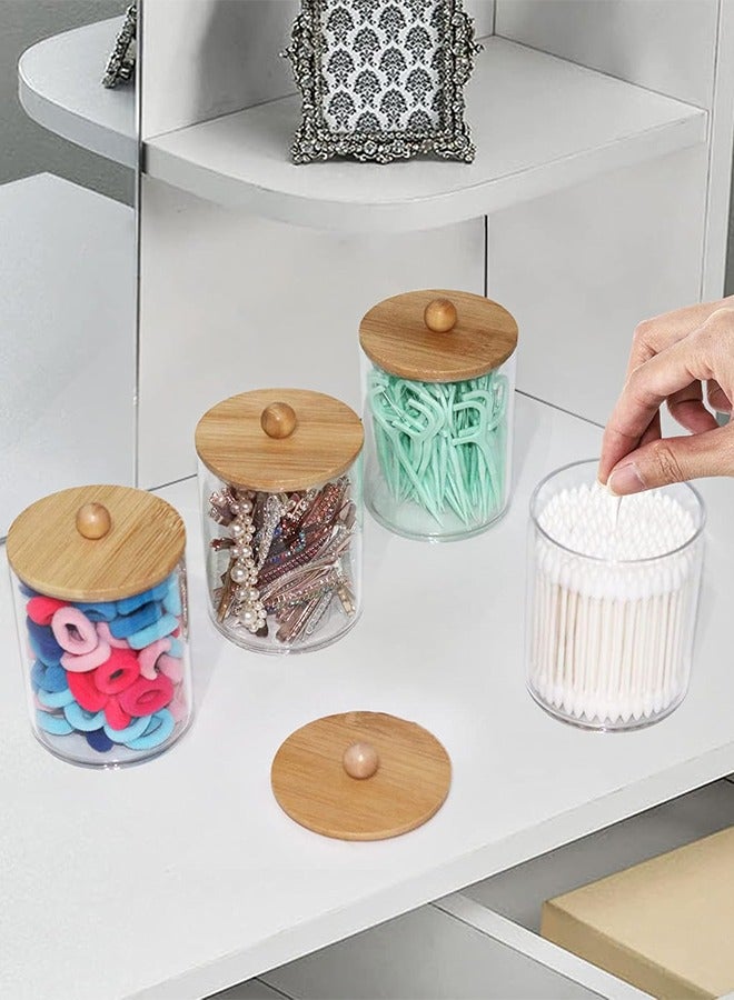 متجر الفرح 4 قطع من حامل أعواد القطن مع أغطية من الخيزران، عبوات بلاستيكية شفافة سعة 10 أونصات لتخزين منظم المكياج - مجموعة إكسسوارات الحمام من أعواد القطن، والكرة، والوسادات، وخيط تنظيف الأسنان - Image 2