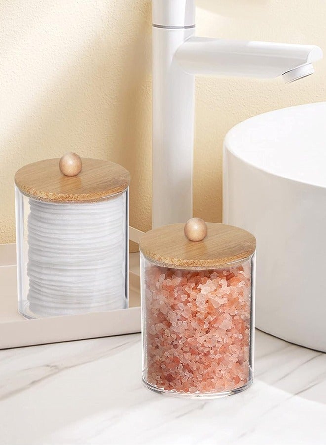 متجر الفرح 4 قطع من حامل أعواد القطن مع أغطية من الخيزران، عبوات بلاستيكية شفافة سعة 10 أونصات لتخزين منظم المكياج - مجموعة إكسسوارات الحمام من أعواد القطن، والكرة، والوسادات، وخيط تنظيف الأسنان - Image 5