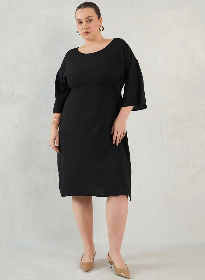 Femmella Femmella Plus Size Black Knot Detail Knee Length Dress