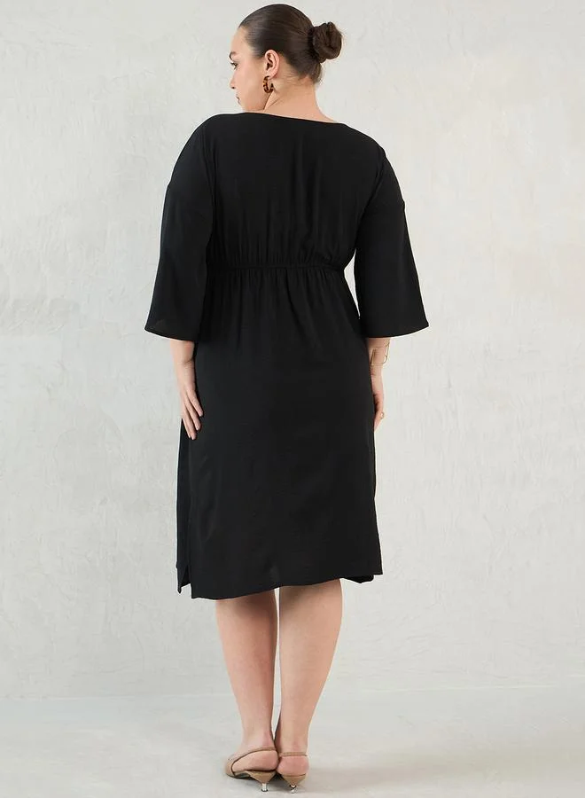 Femmella Femmella Plus Size Black Knot Detail Knee Length Dress