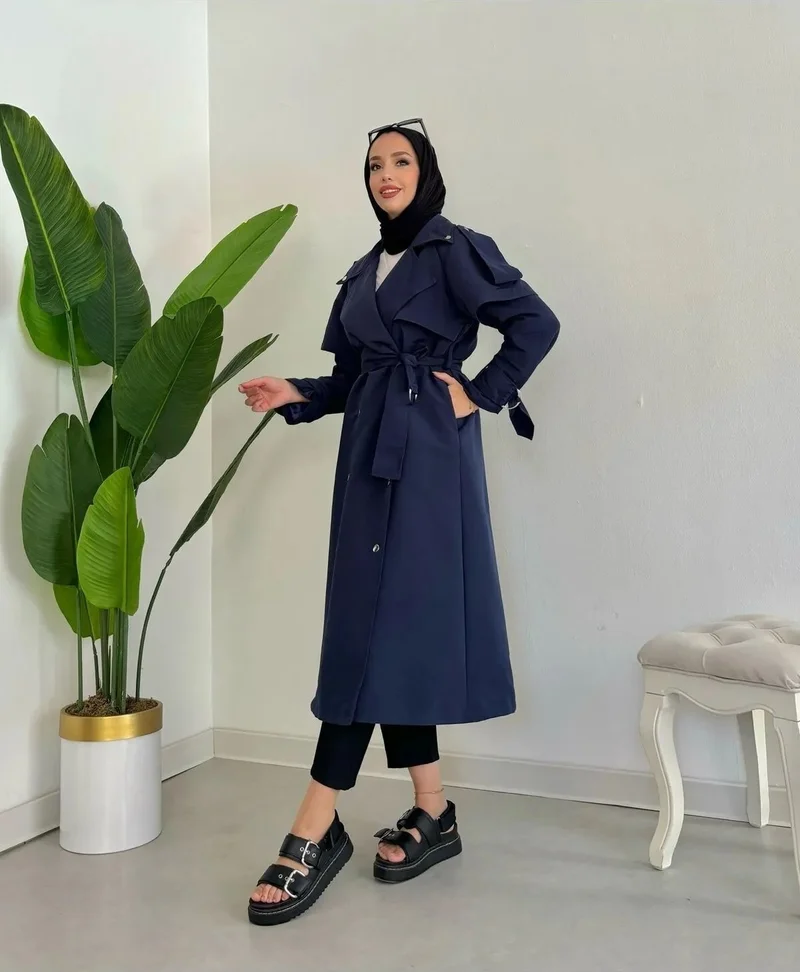 سوانا Women's Elastic Waist Detailed Zippered Hooded Trench Coat