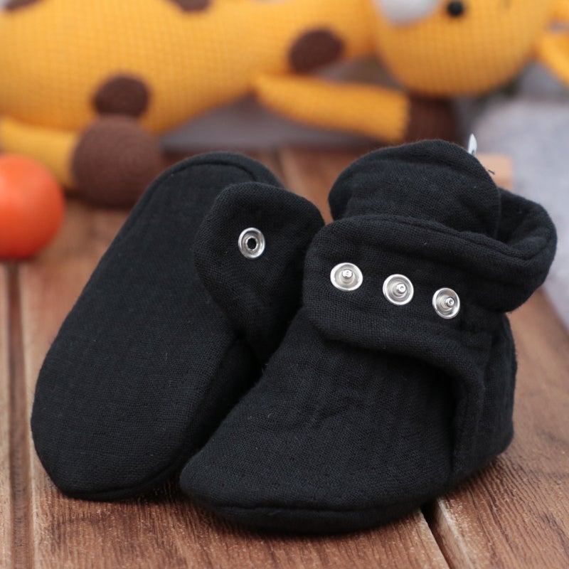 Ella Bonna Muslin Baby Booties, Organic Cotton, Newborn Slippers, Black - Image 3