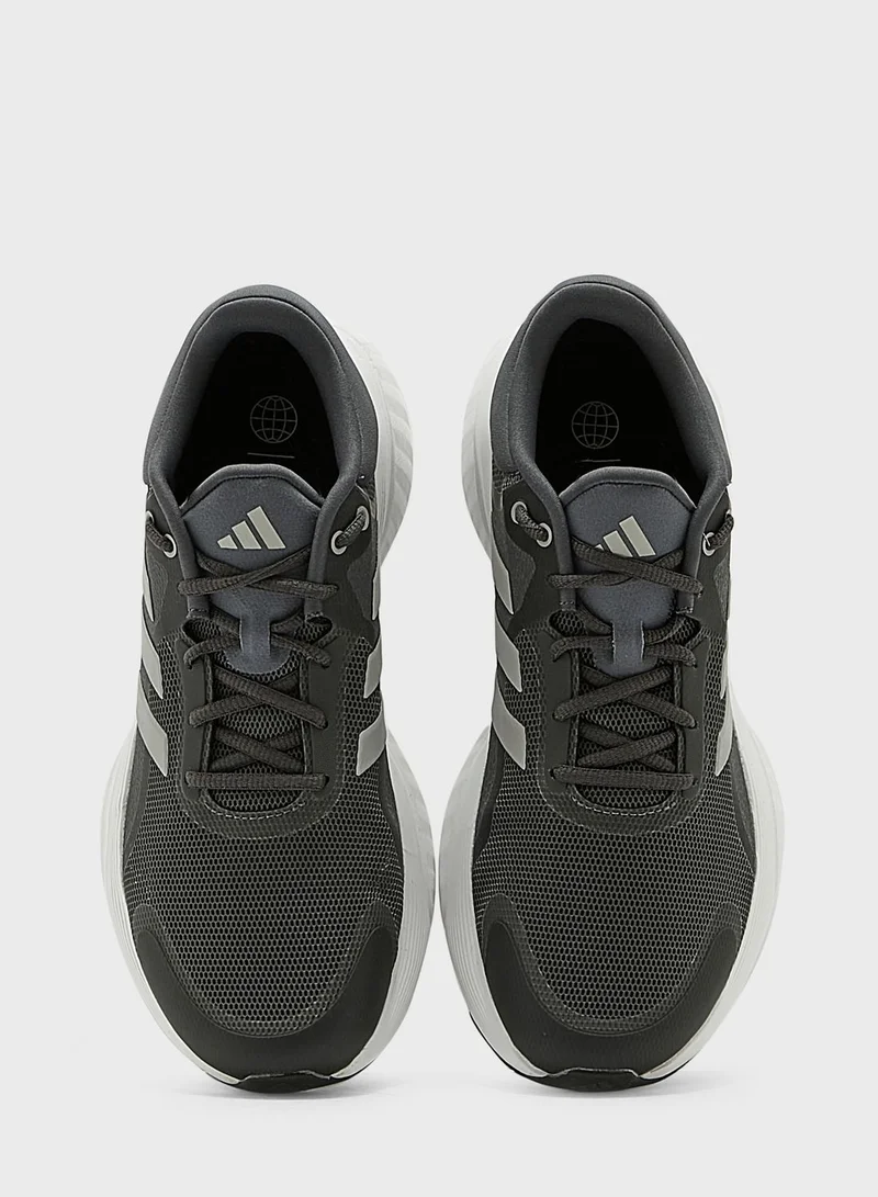 adidas حذاء رياضي