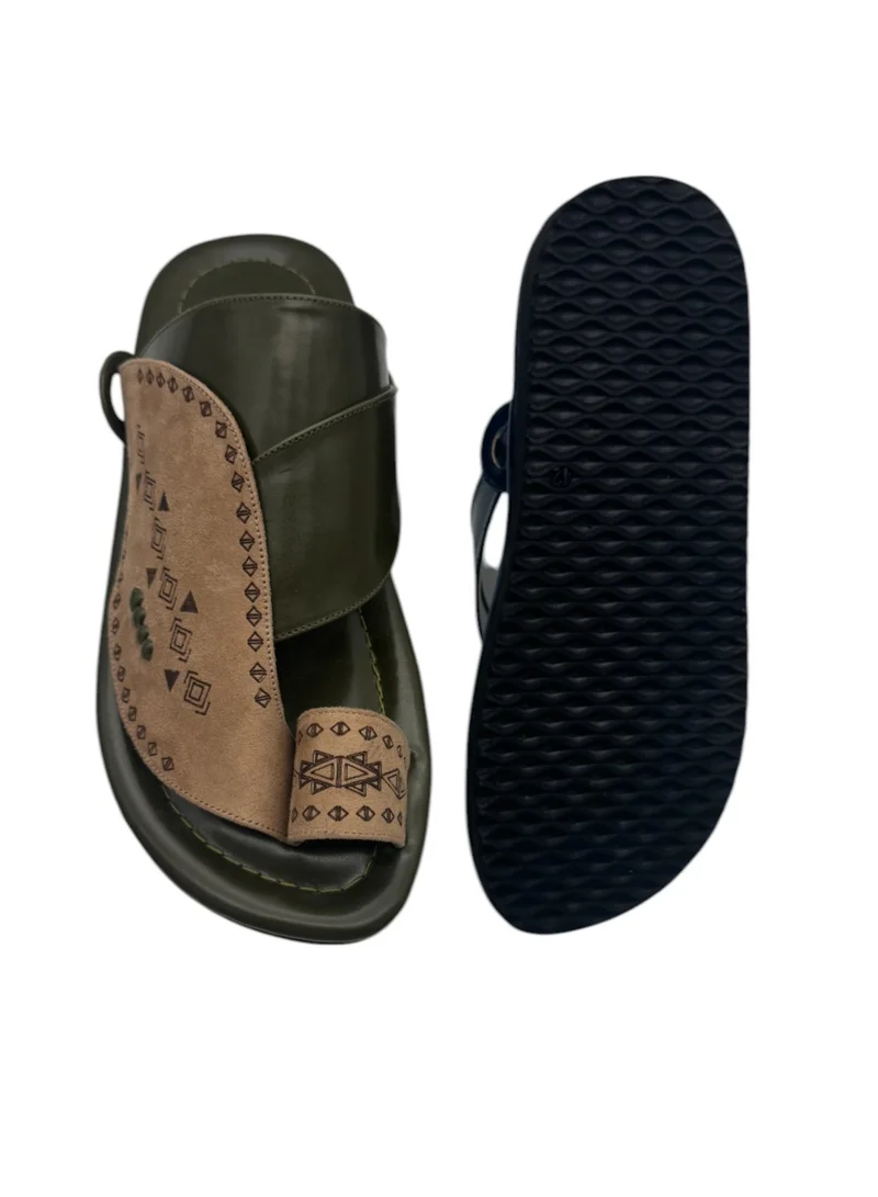 AL Fanoos Classic Arabic Slippers