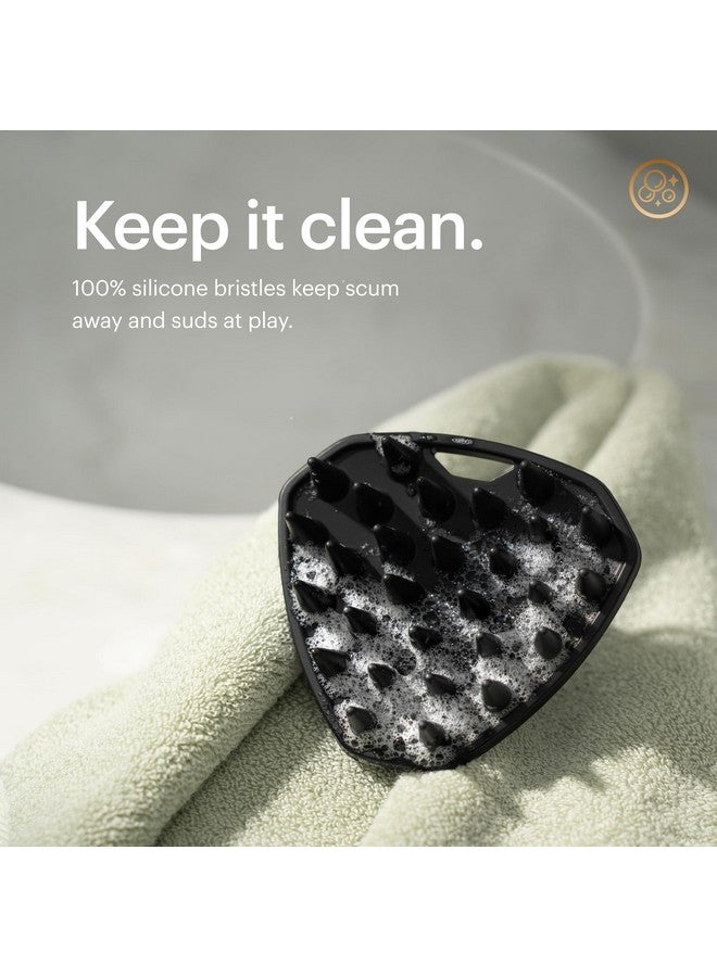 مانسكابيد ® فرشاة تنظيف وتقشير الشعر المصنوعة من السيليكون للرجال من The Scalp Buffer - تصميم مريح محمول باليد لتدليك فروة الرأس بلطف (عبوة واحدة) - Image 5