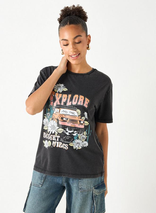 سبلاش فيڤ تيشيرت بياقة دائرية وطبعات ورسومات وأكمام قصيرة - Image 1