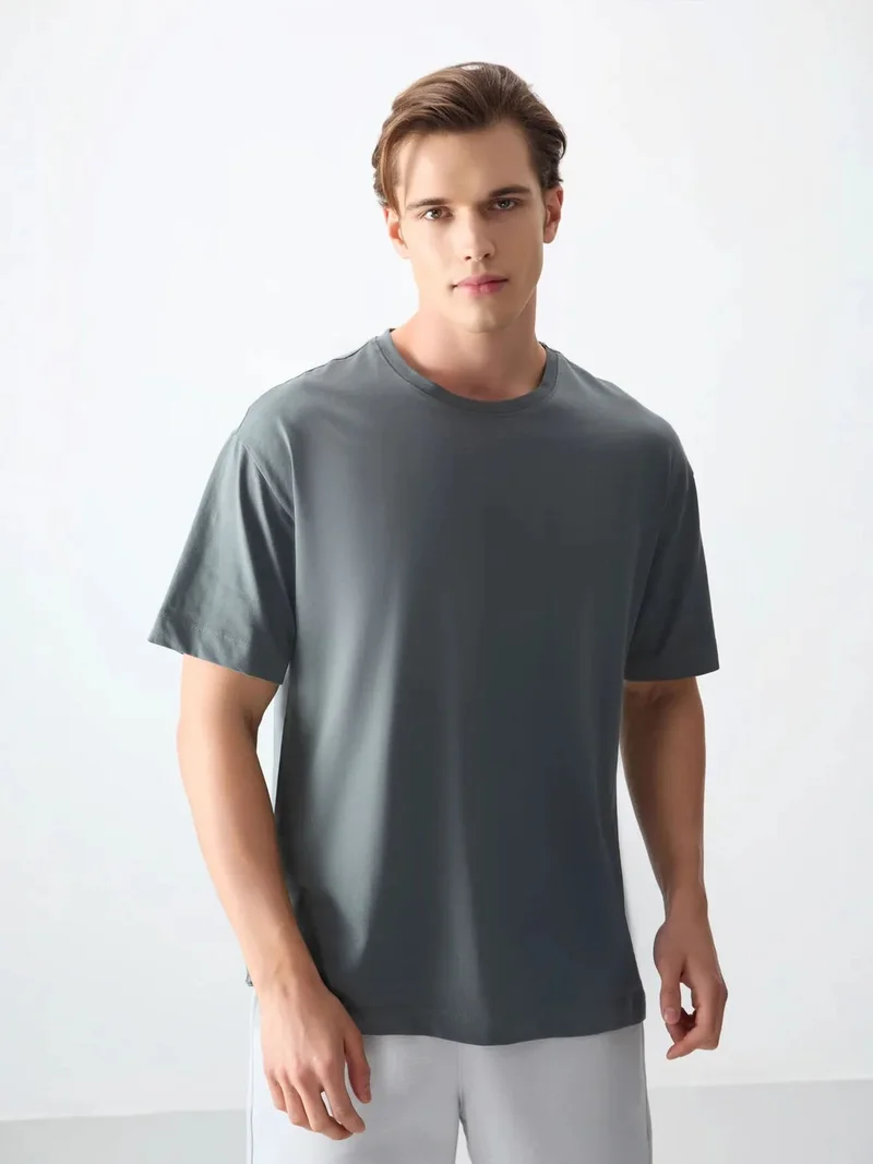 تومي لايف TOMMY Oversized Cotton Crew Neck T-Shirt