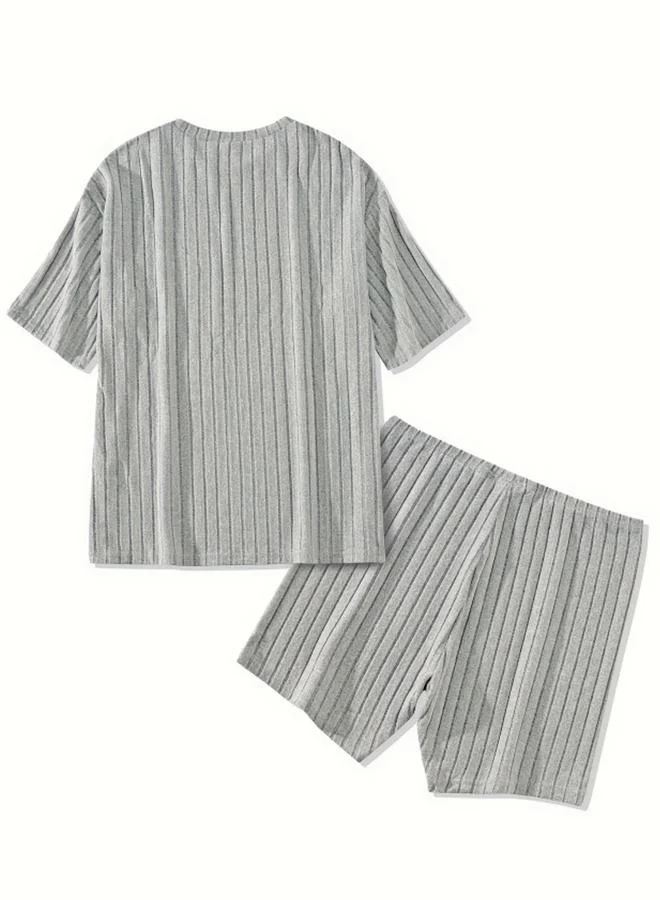 تايك تو Plus Size Grey Textured T-Shirt and Shorts Pyjama Set