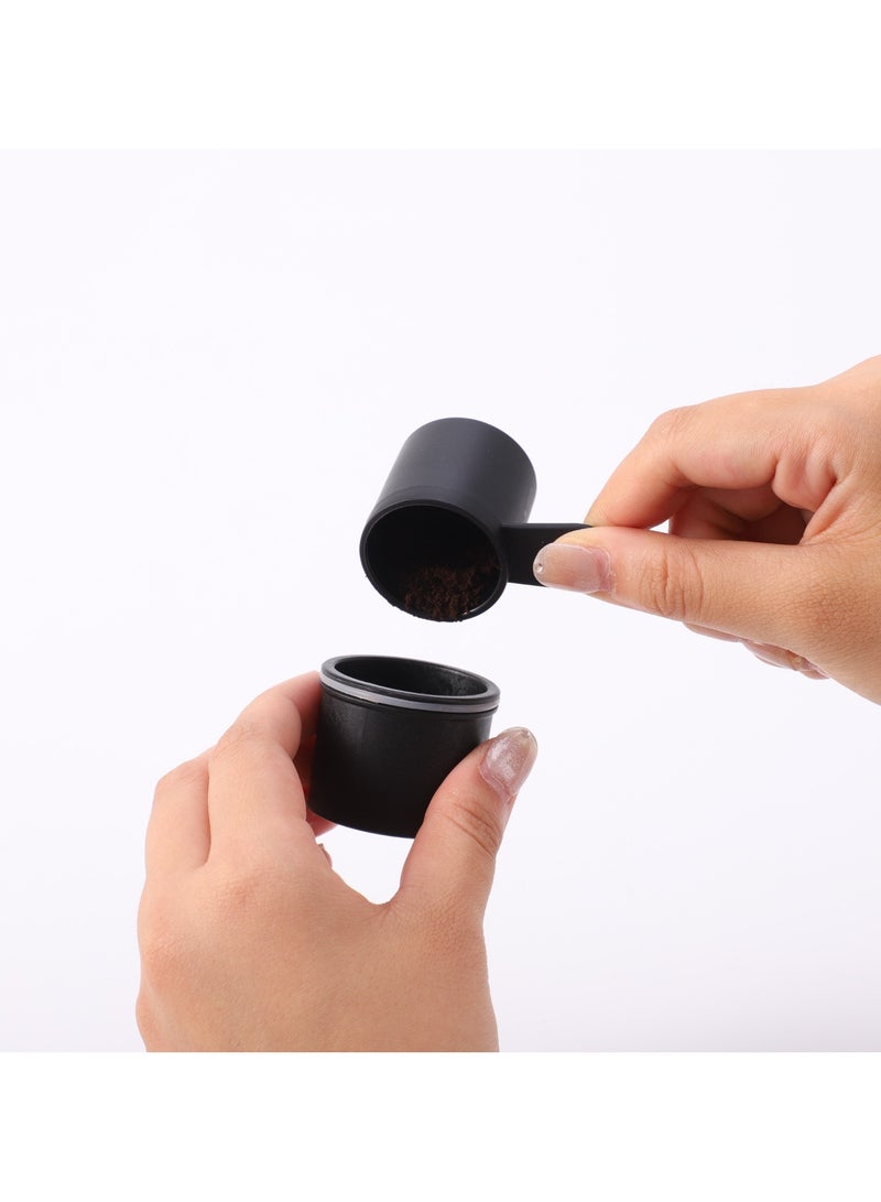 ليبرسو ماكينة صنع قهوة إسبريسو محمولة 80 مل بقوة 15 بار مع شاشة رقمية بقوة 135 وات / أكياس وكبسولات متضمنة / استخلاص بالتسخين / كبسولات ومساحيق / استخلاص مباشر / ماكينة صنع قهوة محمولة / مادة الفولاذ المقاوم للصدأ بدرجة الغذاء - أسود - Image 3