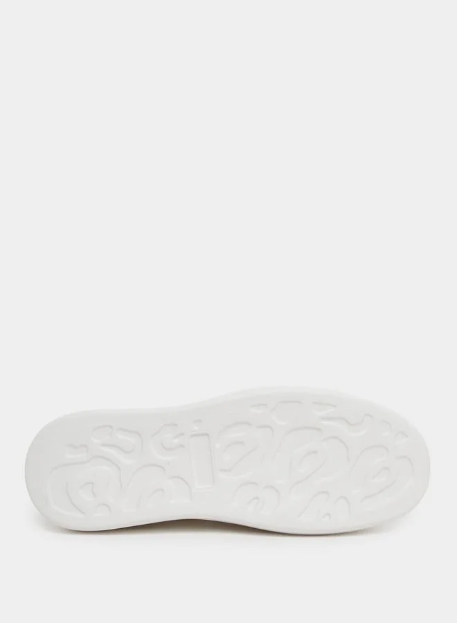 Styli Styli Quilted Slip On Sneakers