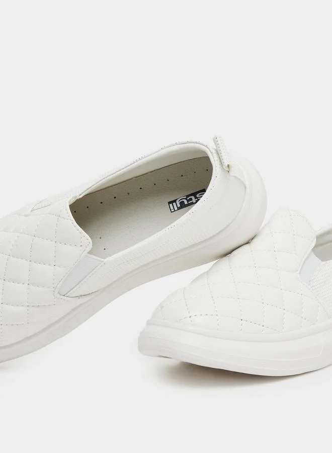 Styli Styli Quilted Slip On Sneakers