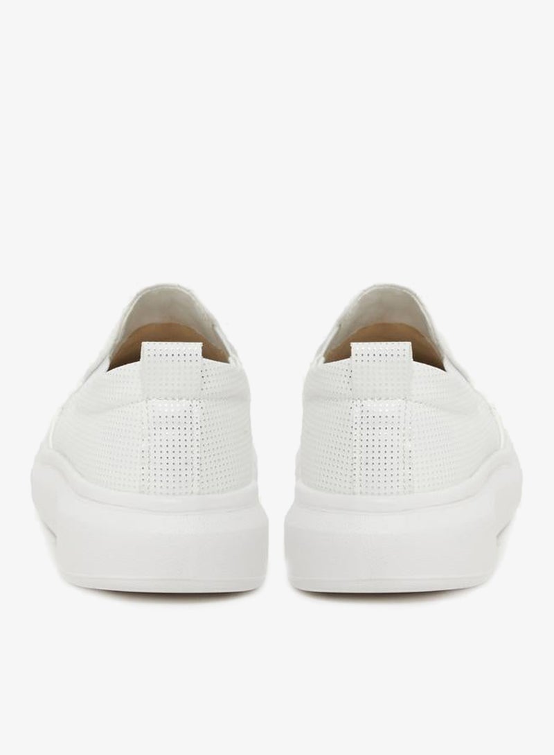 ستايلي اكتيف ستيلي سنيكرز مبطنة سهلة الارتداء - Image 4