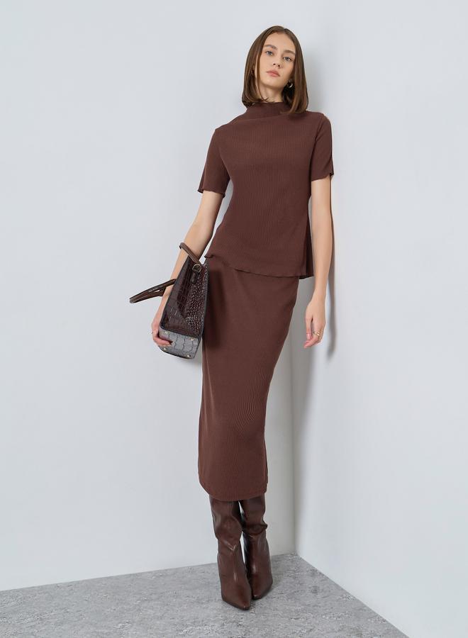 ستايلي طقم منسق من بلوزة وتنورة محبوكة مضلعة - Image 1