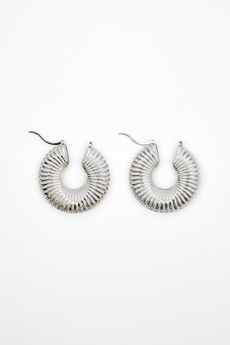 Kensie Women 1 Pair Fancy Hoop Puffed Scalloped Earrings, Silver - Image 3