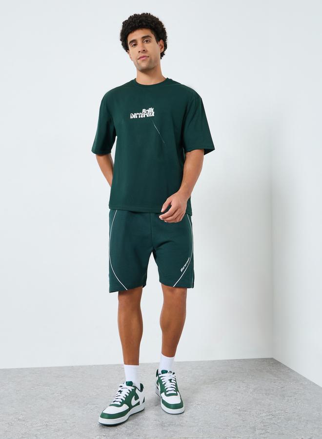 Styli Men Green Graphic Print Oversized T-Shirt - Image 2