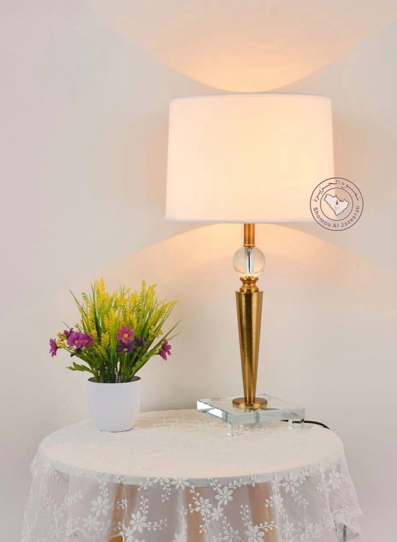 ICTC table lamp