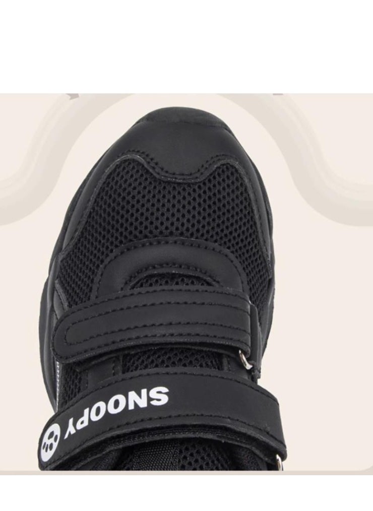Snoopy Children' s Mesh Breathable Sports Shoes  - Image 3