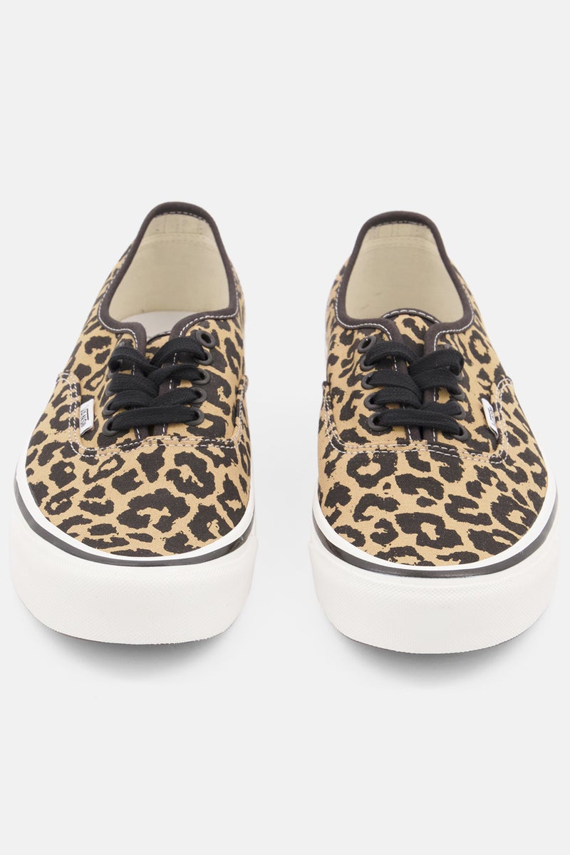 VANS حذاء رياضي نسائي أصلي 44 Dx برباط وأصابع مغلقة، مجموعة باللون الأسود - Image 4